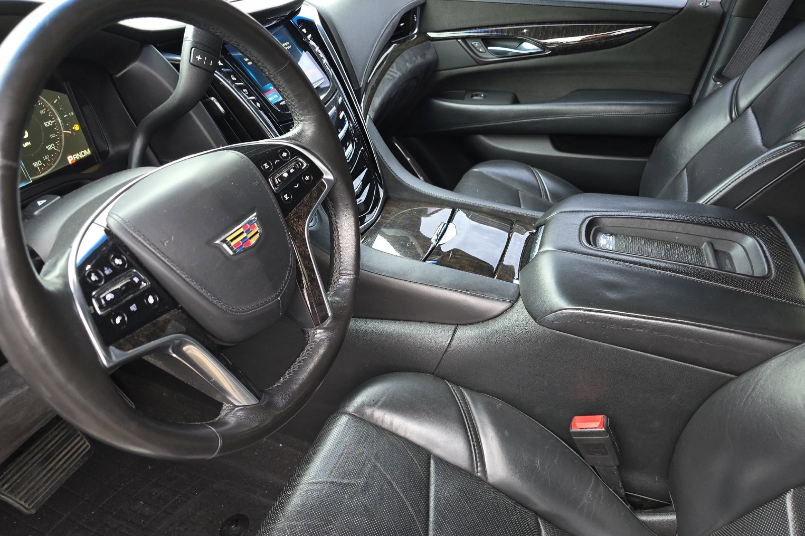 Used 2015 Cadillac Escalade ESV Platinum AWD/4WD image 10