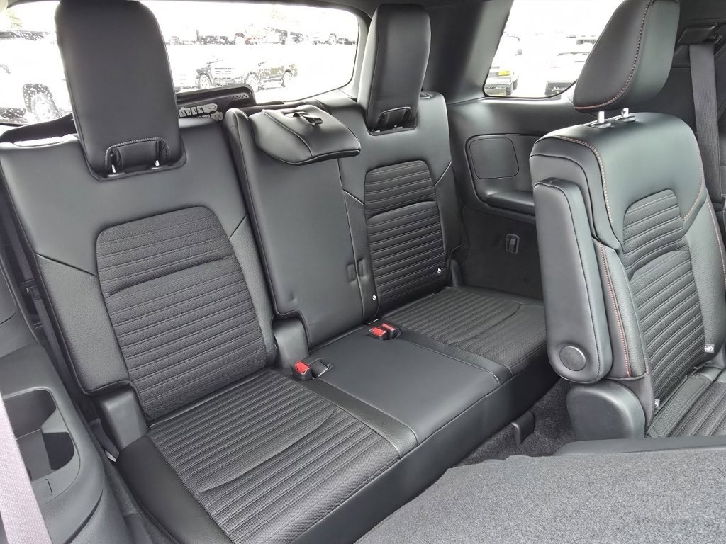 New 2026 Nissan Pathfinder Rock Creek image 13