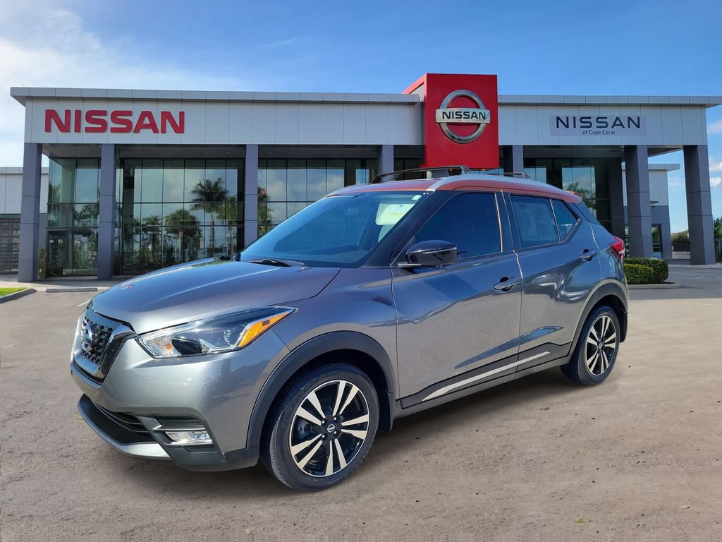 Used 2019 Nissan Kicks SR w/ SR Premium Package FWD image 5