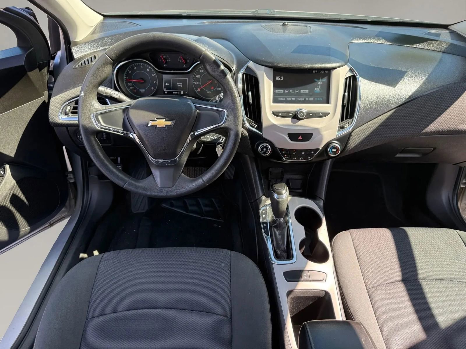 Used 2017 Chevrolet Cruze LS image 16