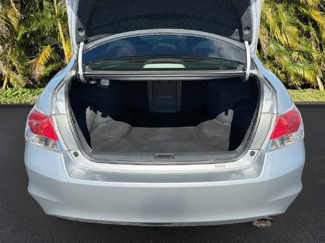 Used 2011 Honda Accord EX-L image 26