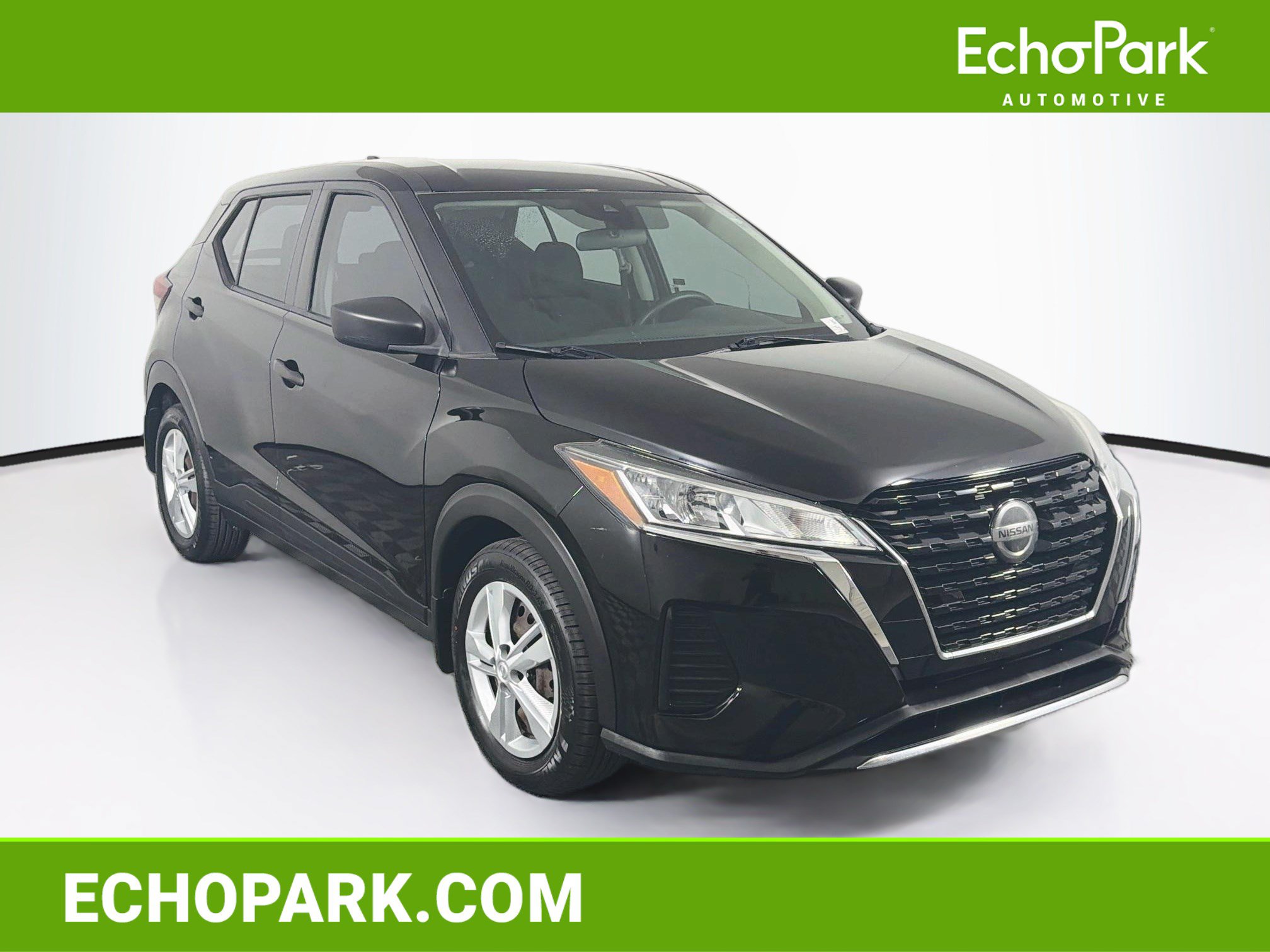 Used 2021 Nissan Kicks S FWD image 1