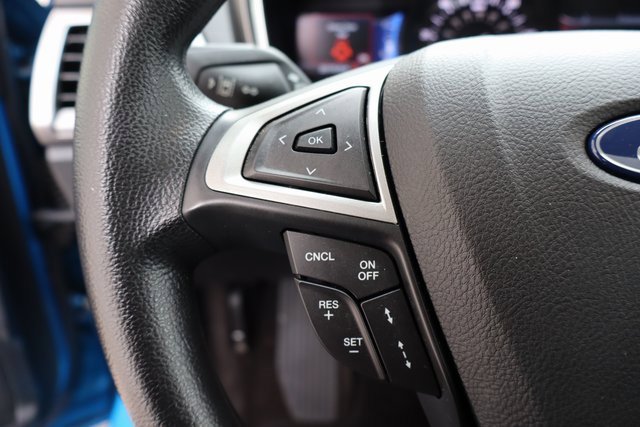 Used 2020 Ford Fusion SE image 24