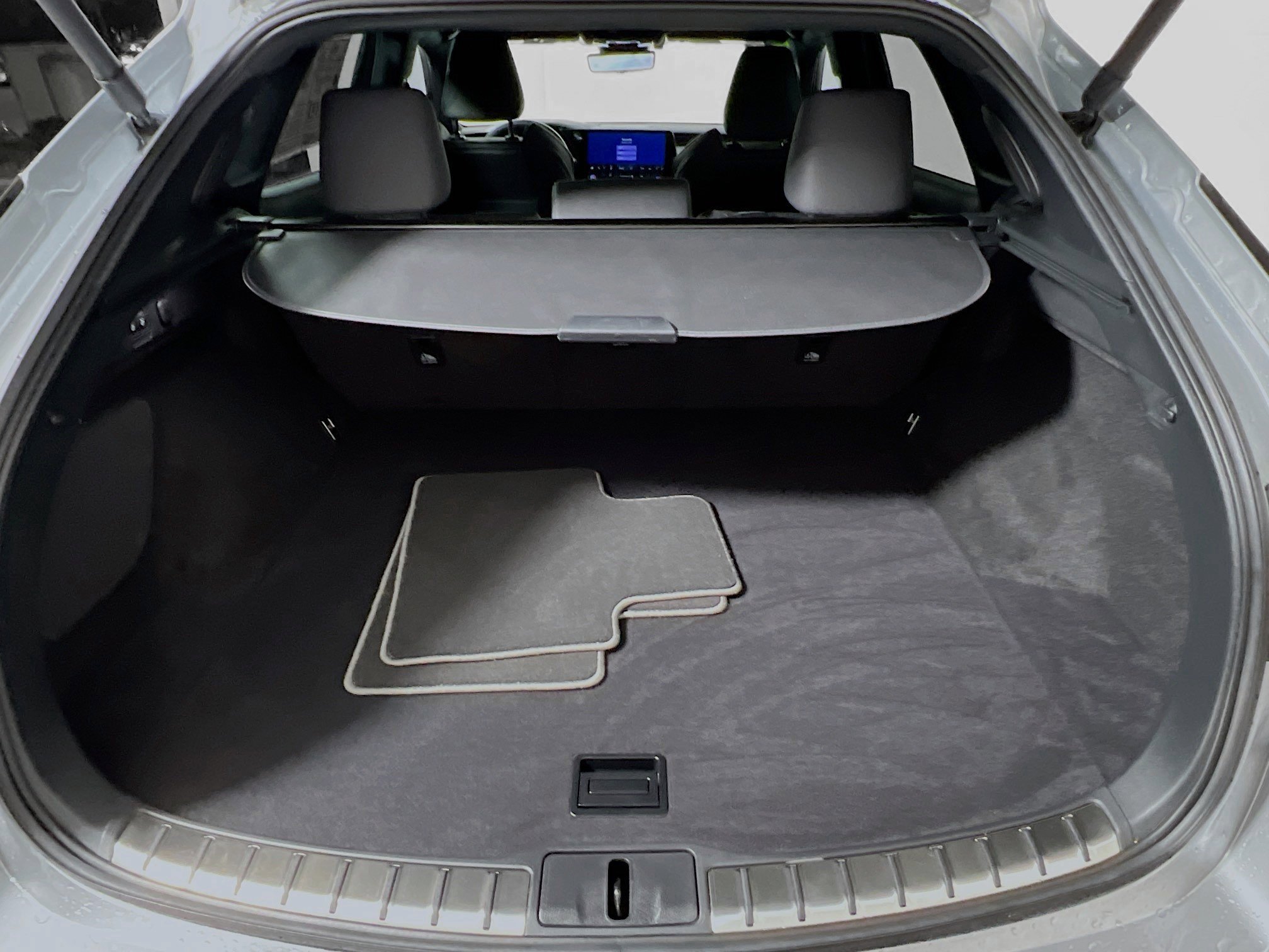 Used 2023 Lexus RX 350 F Sport w/ Cold Area Package image 35