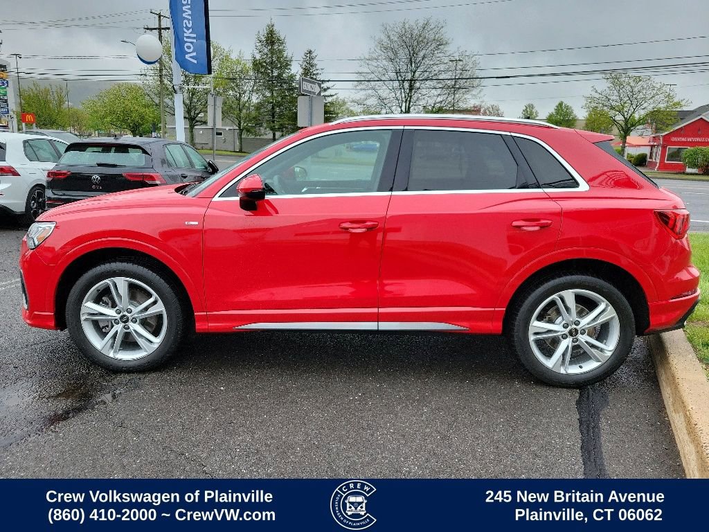 Used 2023 Audi Q3 2.0T Premium w/ 19" Wheel Package AWD/4WD image 28