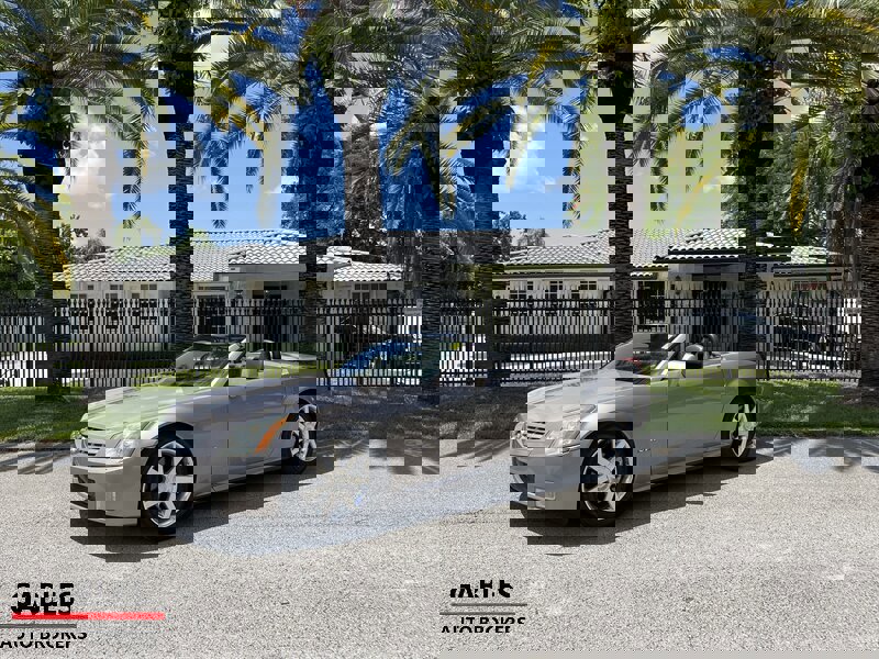 Used 2005 Cadillac XLR image 7