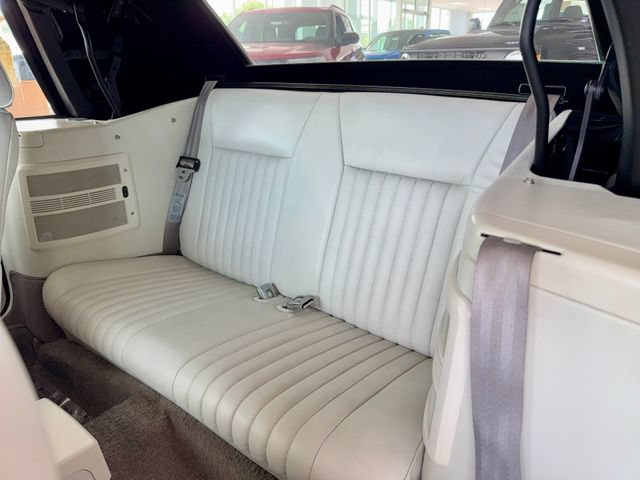 Used 1990 Ford Mustang LX RWD image 11