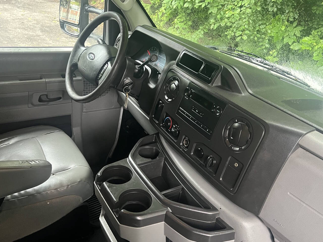Used 2016 Ford E-350 and Econoline 350 Super Duty w/ Power Windows & Locks Group RWD image 25