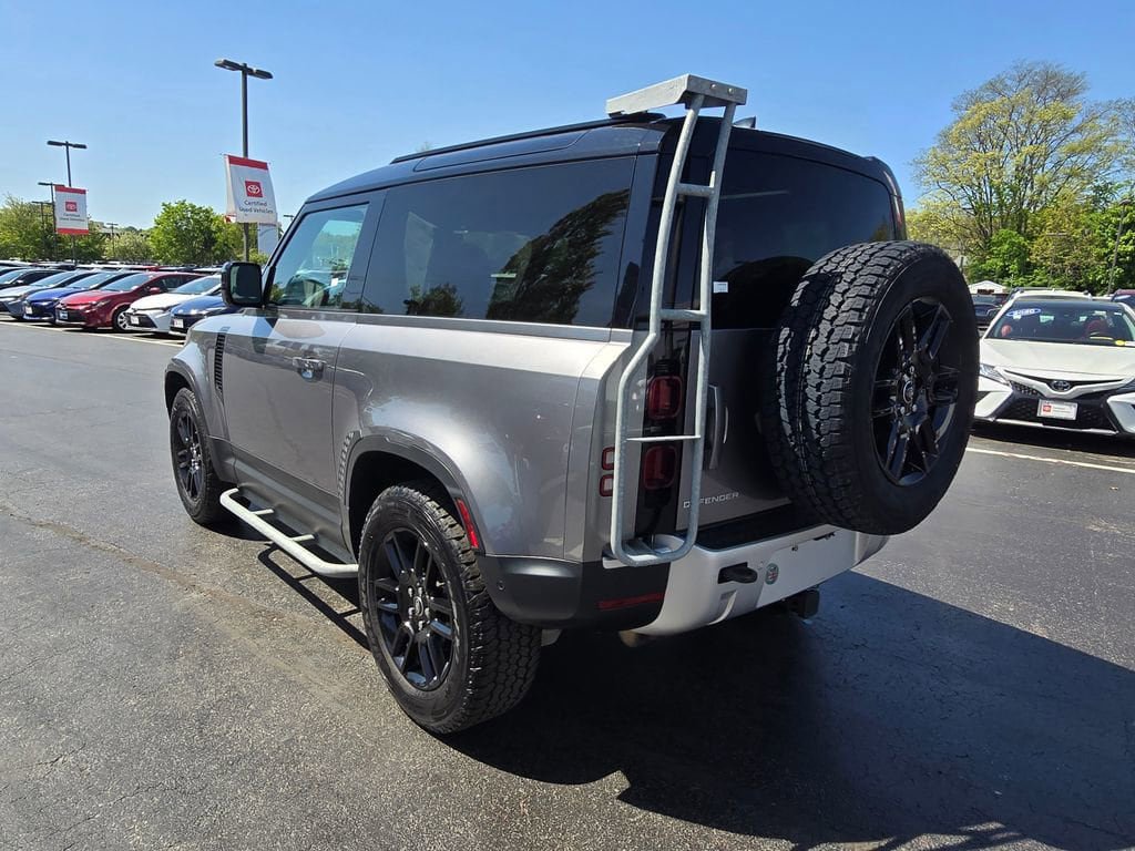 Used 2024 Land Rover Defender 90 S AWD/4WD image 6
