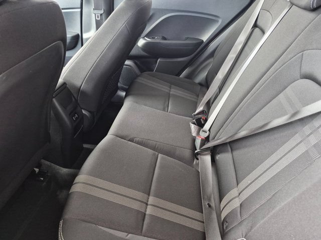 Used 2025 Hyundai Venue SEL FWD image 28