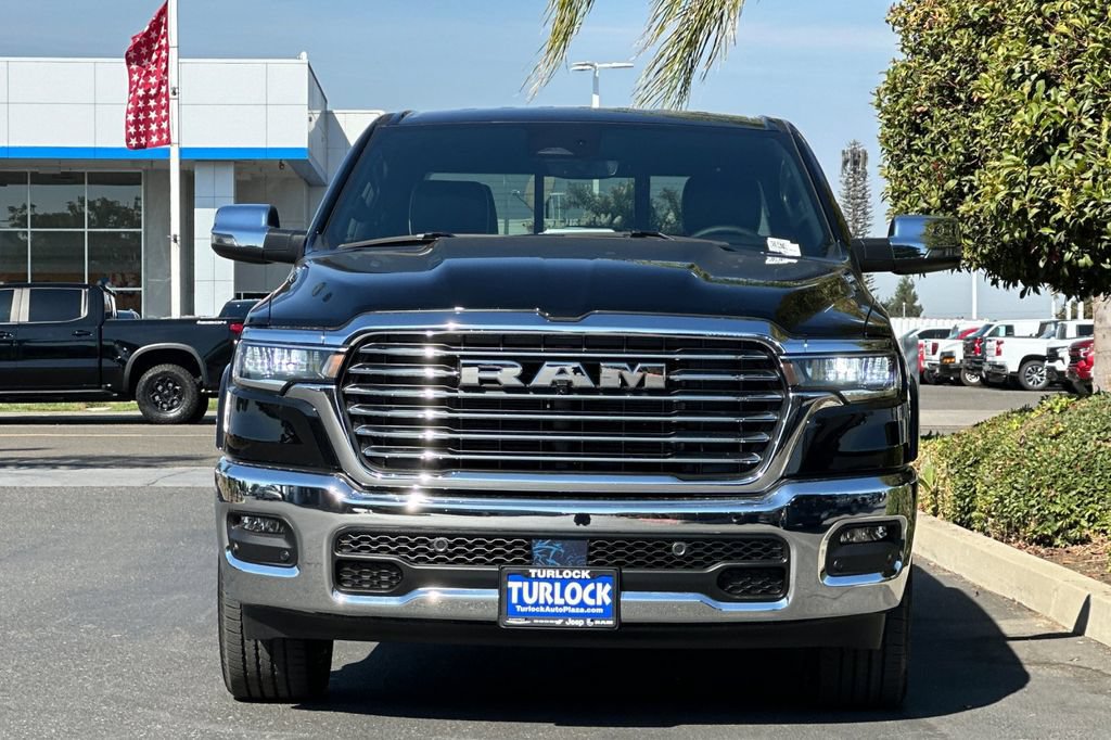 New 2026 RAM 1500 Laramie AWD/4WD image 8