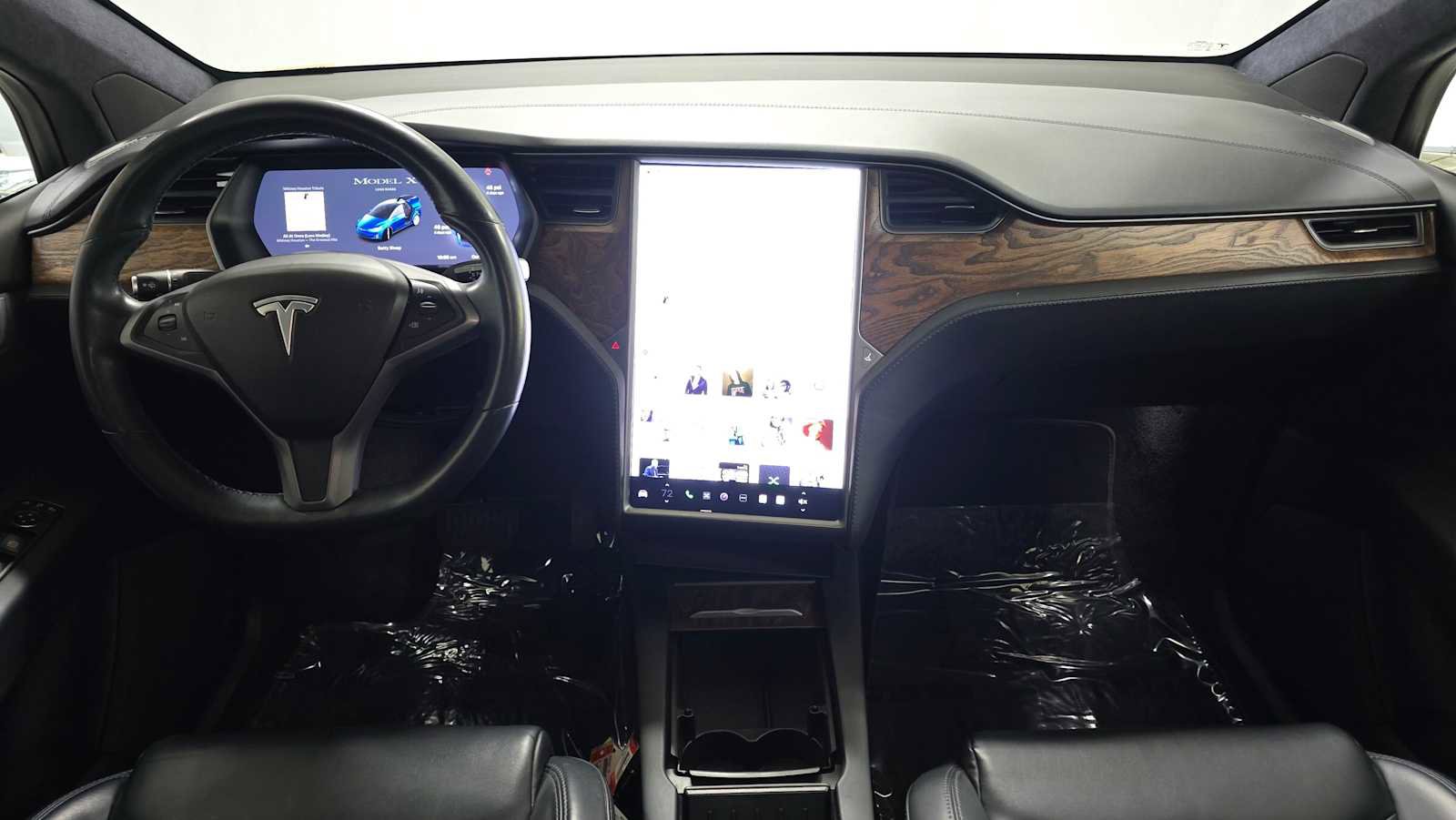 Used 2020 Tesla Model X Long Range image 19