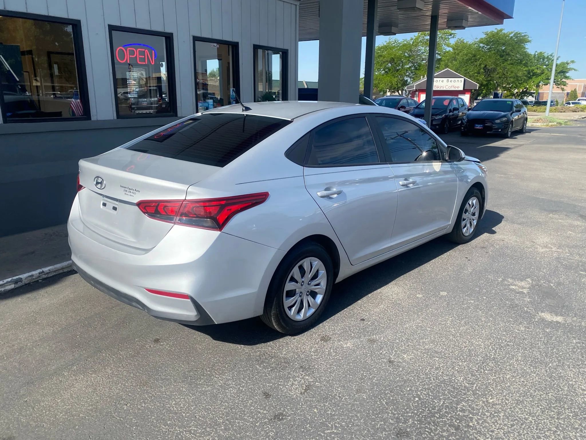 Used 2021 Hyundai Accent SE w/ Cargo Package image 25