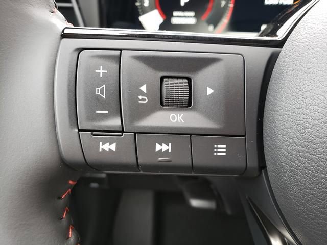 New 2026 Nissan Kicks SR w/ Cold Weather Package image 21