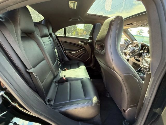 Used 2019 Mercedes-Benz CLA 250 image 15