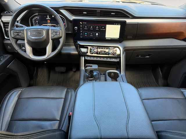 Used 2023 GMC Sierra 1500 Denali w/ Denali Reserve Package AWD/4WD image 10