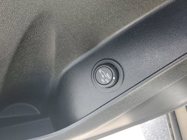 Used 2020 Chevrolet Equinox LT image 23