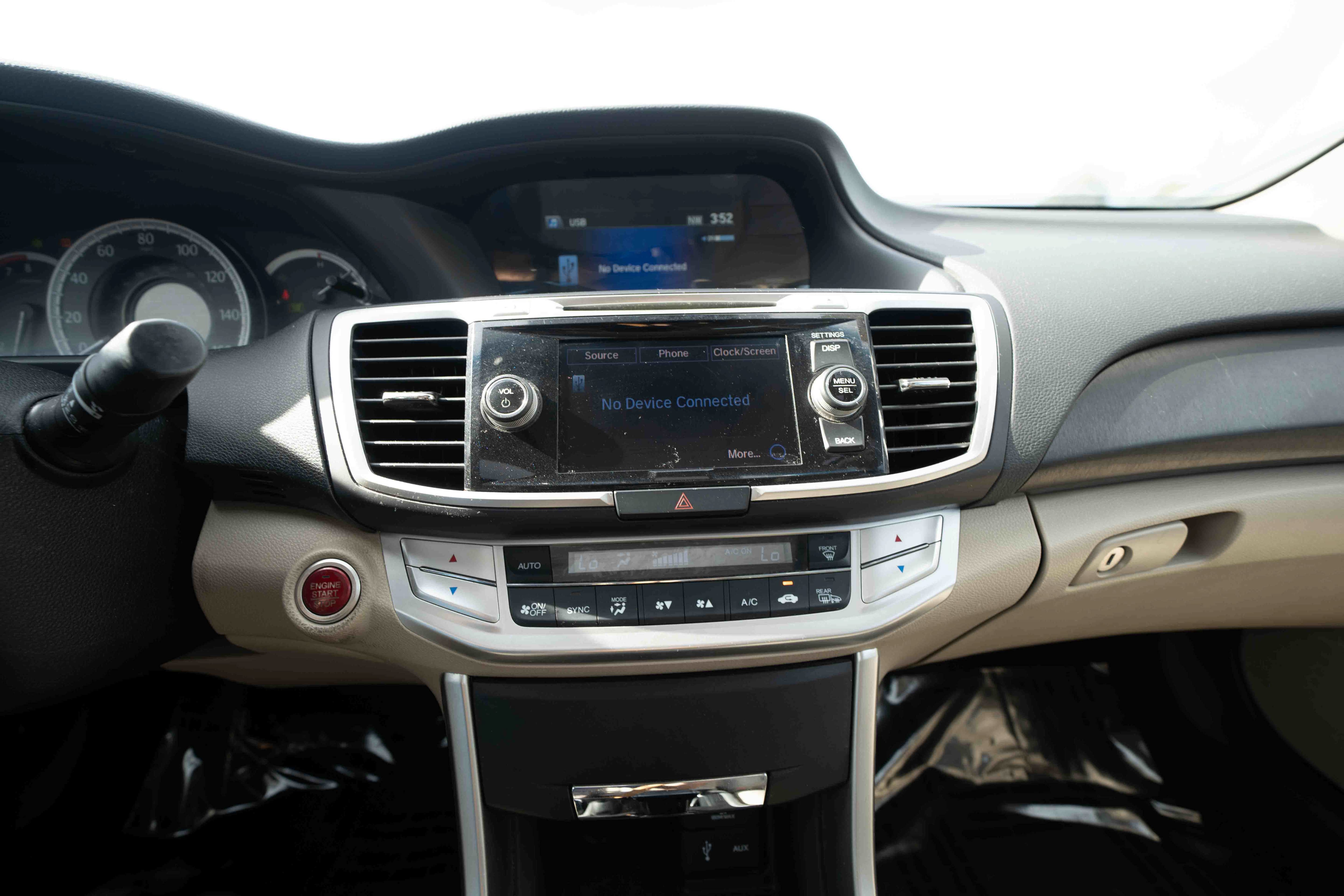 Used 2013 Honda Accord EX-L image 17