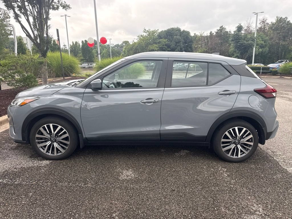 Certified 2023 Nissan Kicks SV FWD image 6