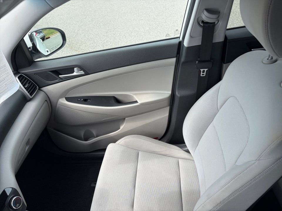 Used 2020 Hyundai Tucson Value FWD image 32