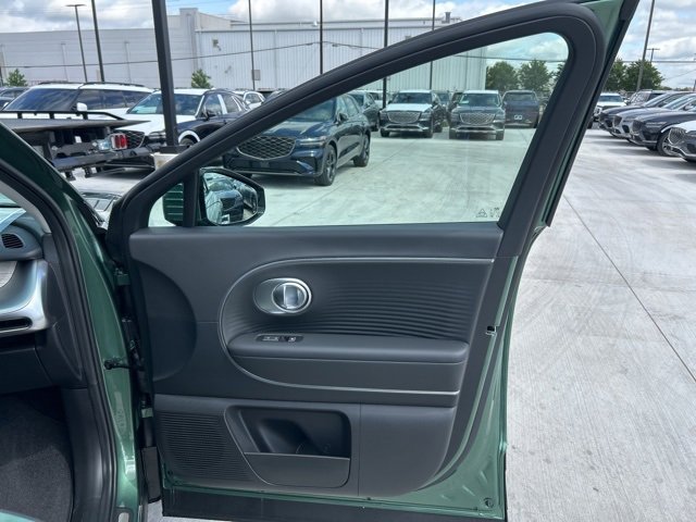 New 2026 Hyundai Ioniq 9 SEL image 13