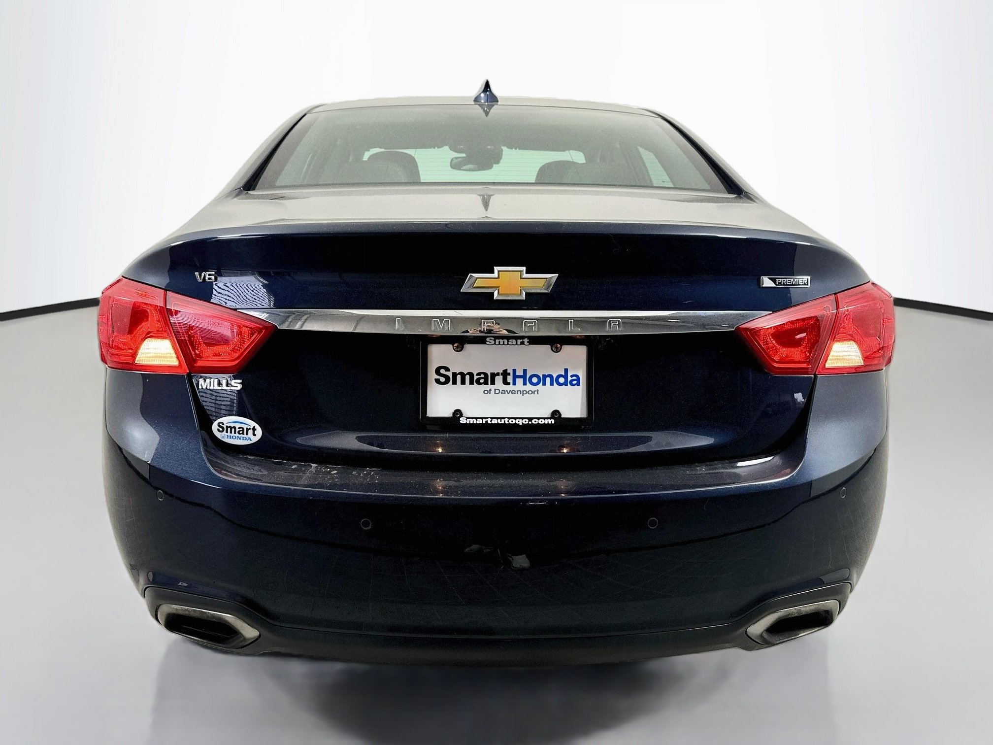 Used 2017 Chevrolet Impala Premier w/ Enhanced Convenience Package FWD image 6