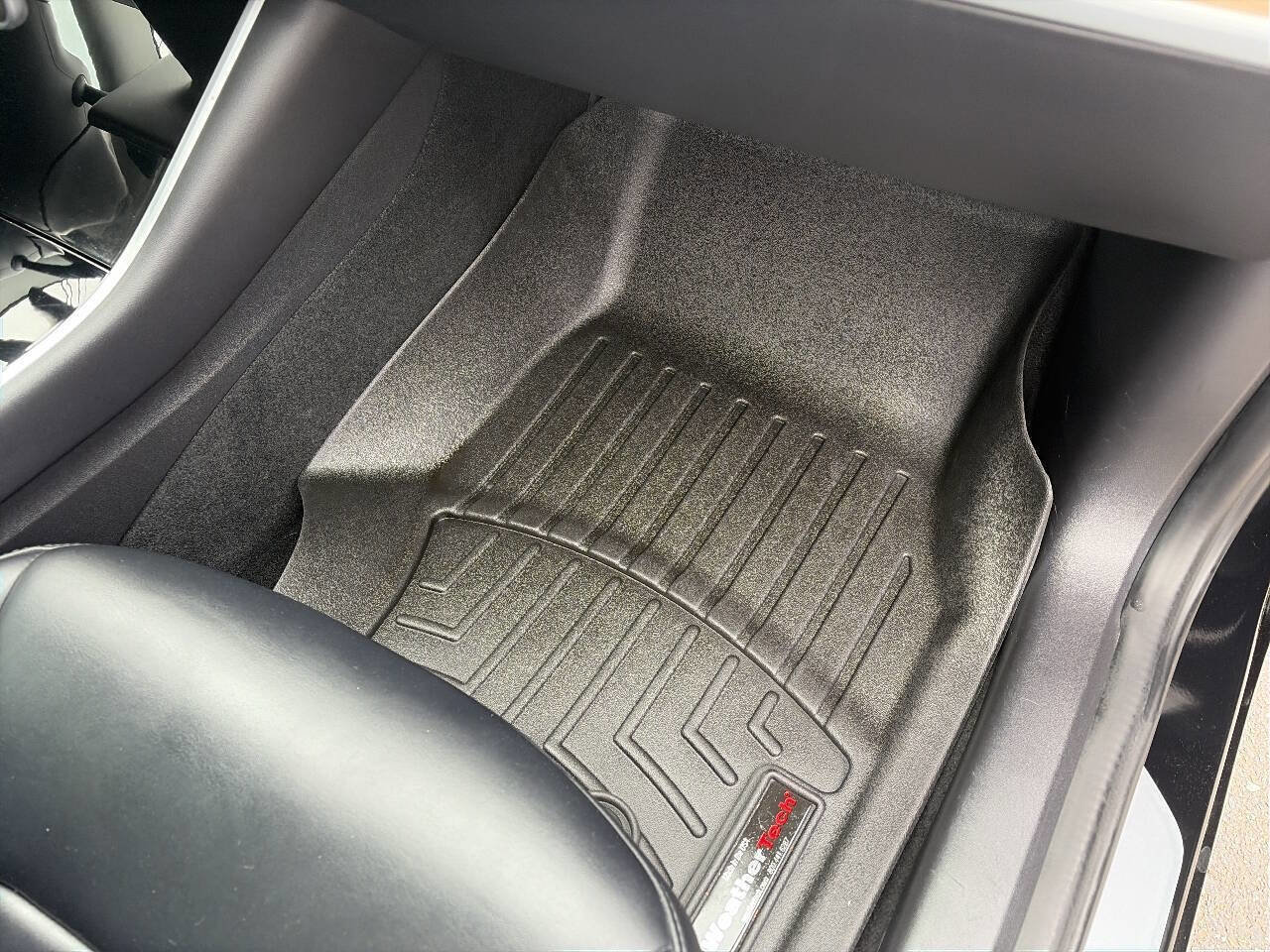 Used 2018 Tesla Model 3 Long Range RWD image 17