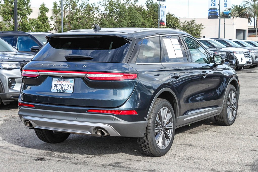 Used 2022 Lincoln Corsair Reserve image 9