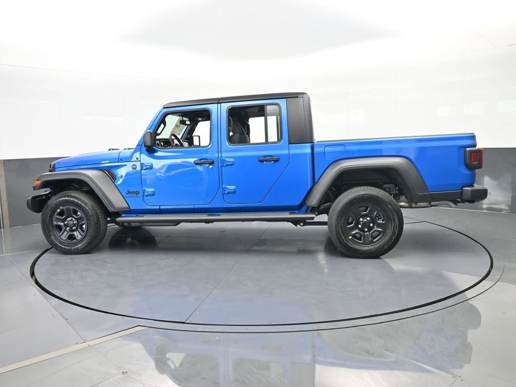 New 2026 Jeep Gladiator Sport AWD/4WD image 3