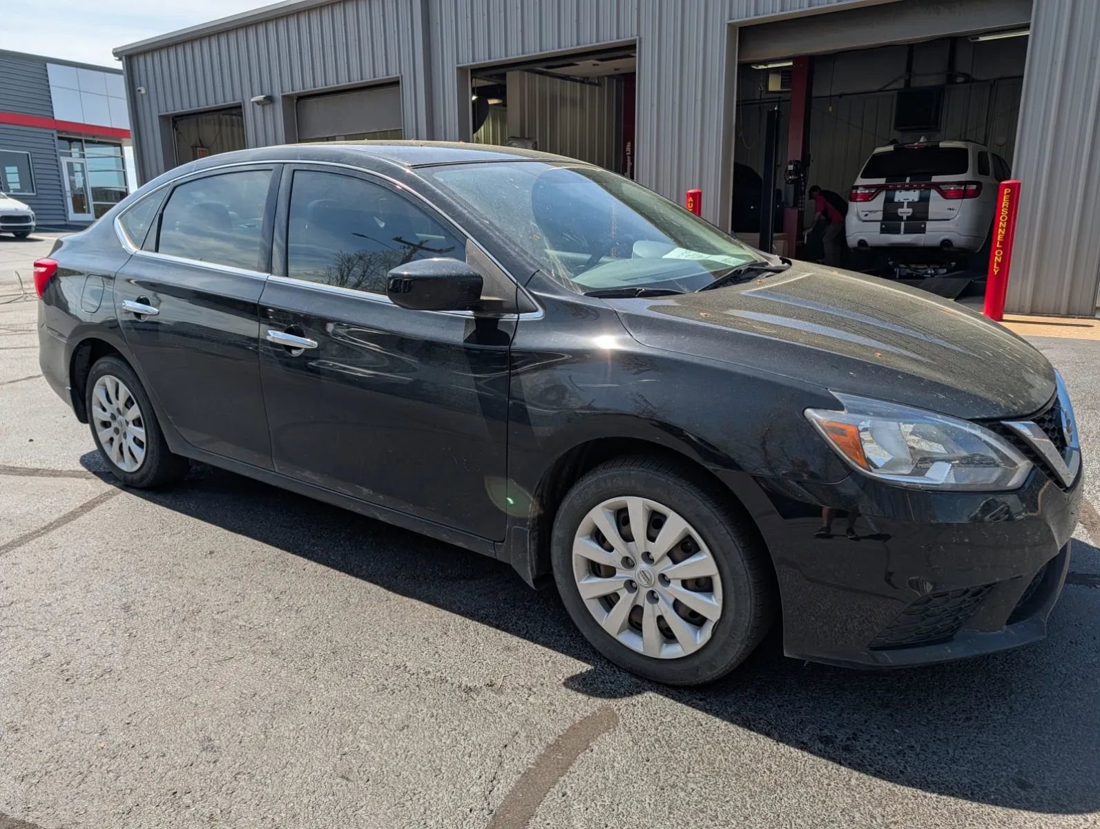 Used 2019 Nissan Sentra S image 5