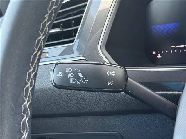 Used 2023 Volkswagen Tiguan SE FWD image 20