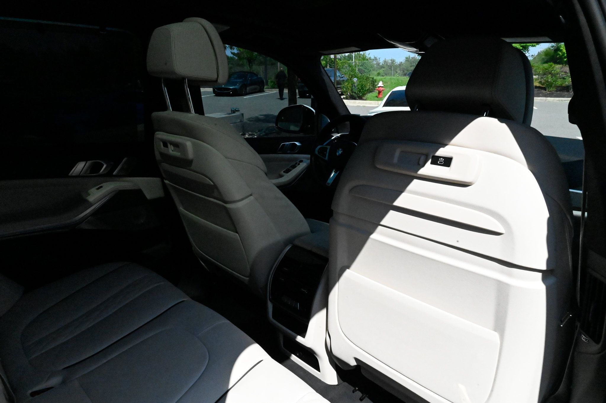 Used 2022 BMW X5 M50i w/ Executive Package AWD/4WD image 50