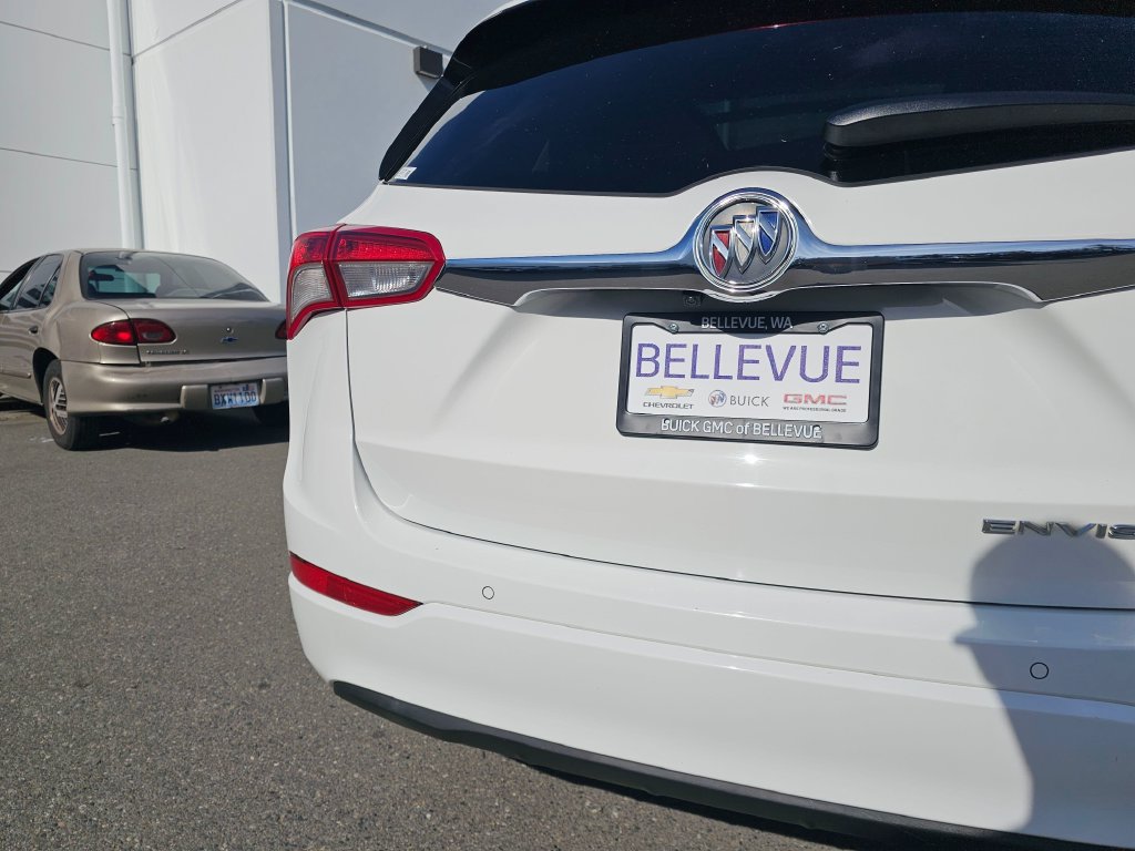 Used 2020 Buick Envision Essence w/ Experience Buick Package AWD/4WD image 17