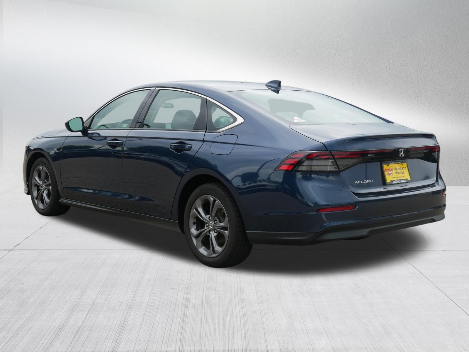 Certified 2023 Honda Accord EX image 5