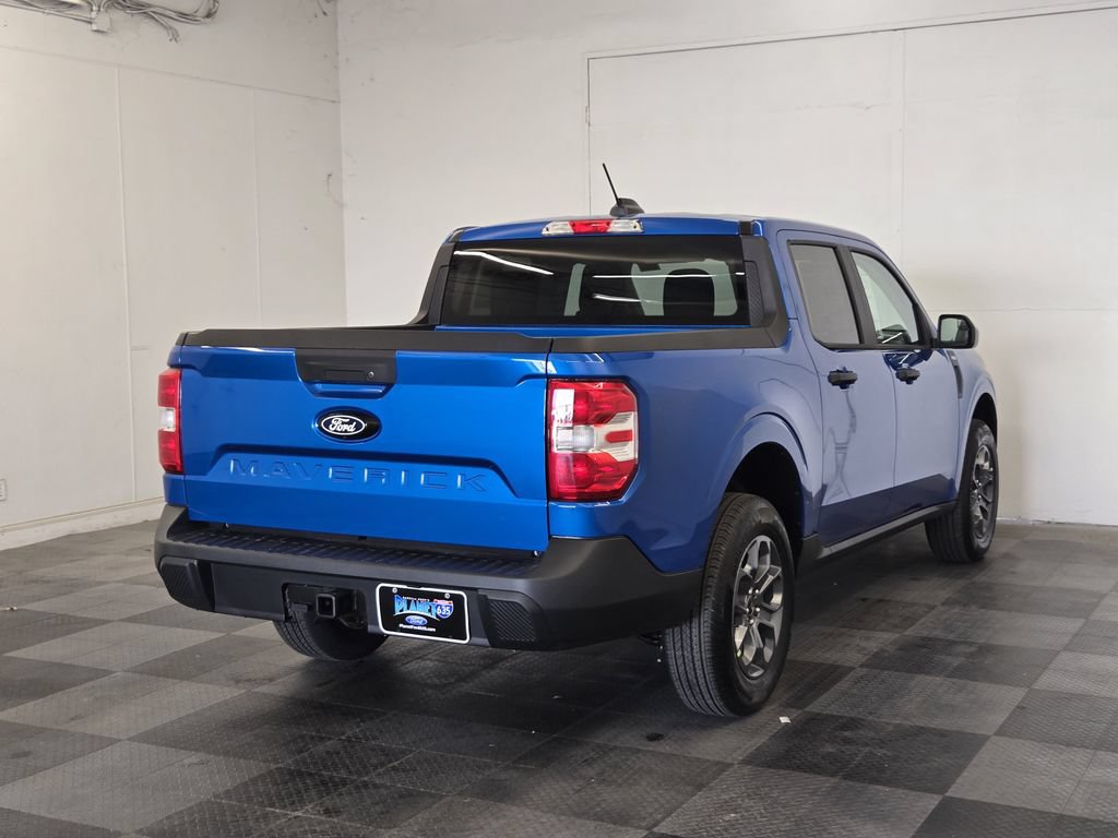 New 2026 Ford Maverick XLT w/ XLT Luxury Package FWD image 6