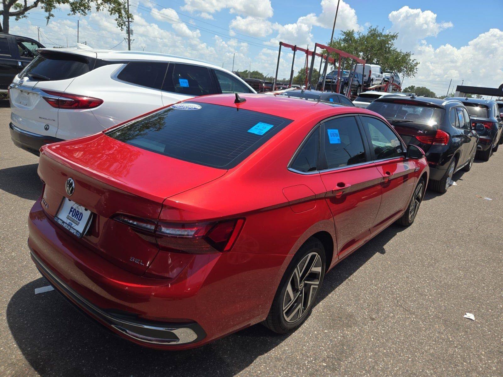 Used 2022 Volkswagen Jetta SEL FWD image 10