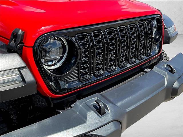 Used 2024 Jeep Wrangler Willys AWD/4WD image 27