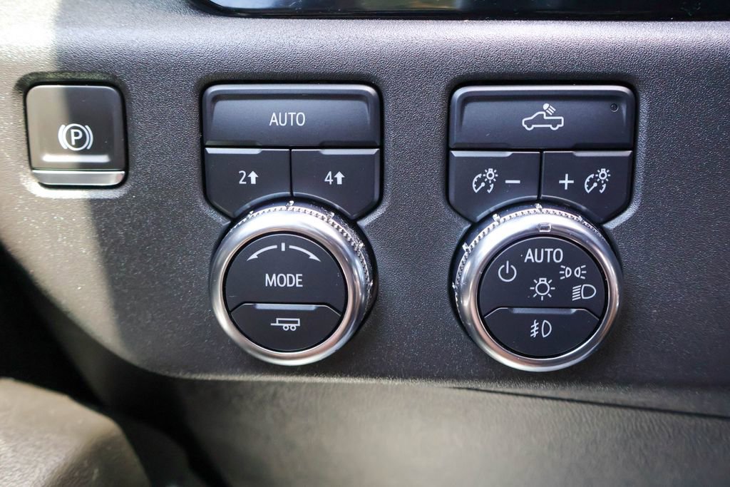Used 2024 GMC Sierra 1500 Elevation AWD/4WD image 18