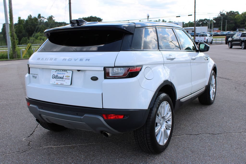 Used 2018 Land Rover Range Rover Evoque HSE AWD/4WD image 16