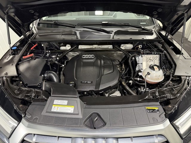 Used 2020 Audi Q5 2.0T Premium w/ Convenience Package image 28
