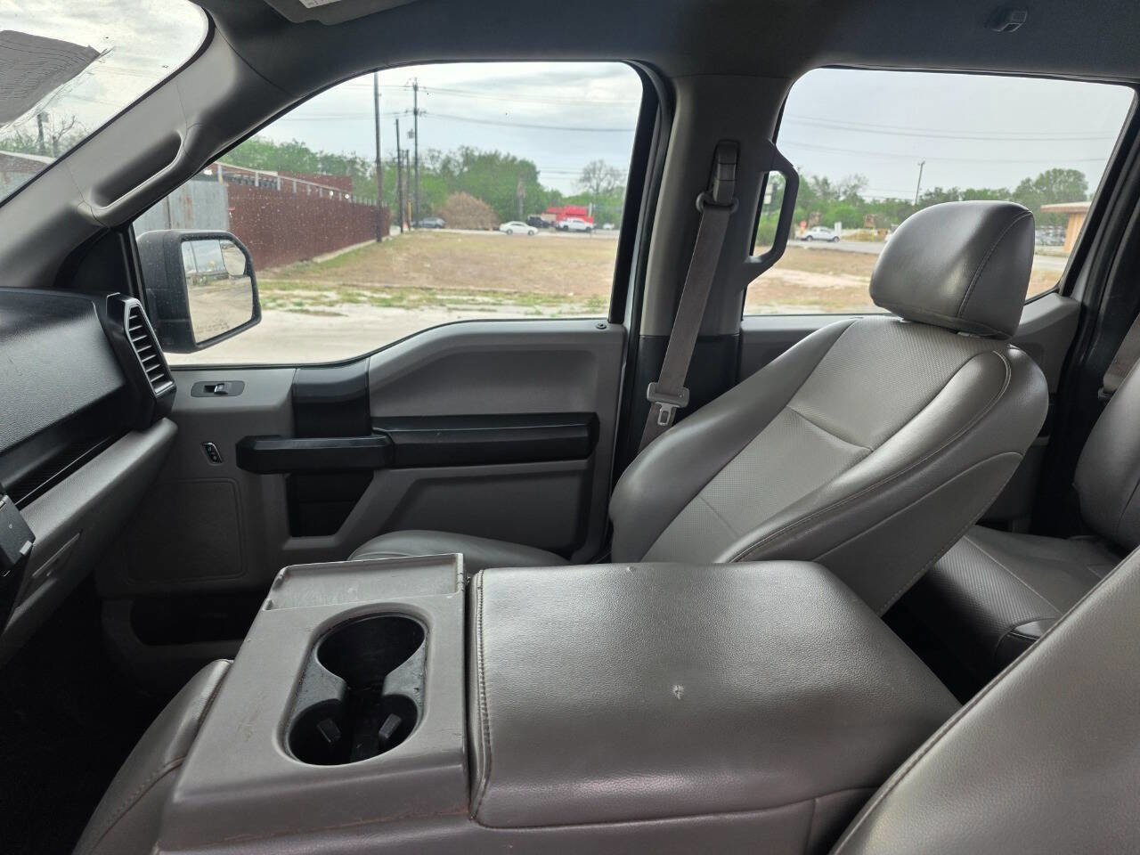 Used 2018 Ford F150 XL w/ Equipment Group 101A Mid image 15