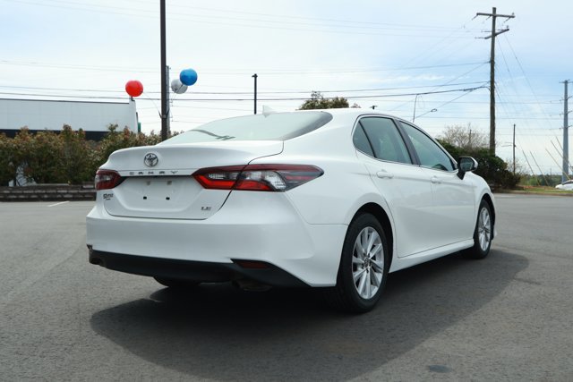 Used 2024 Toyota Camry LE FWD image 6