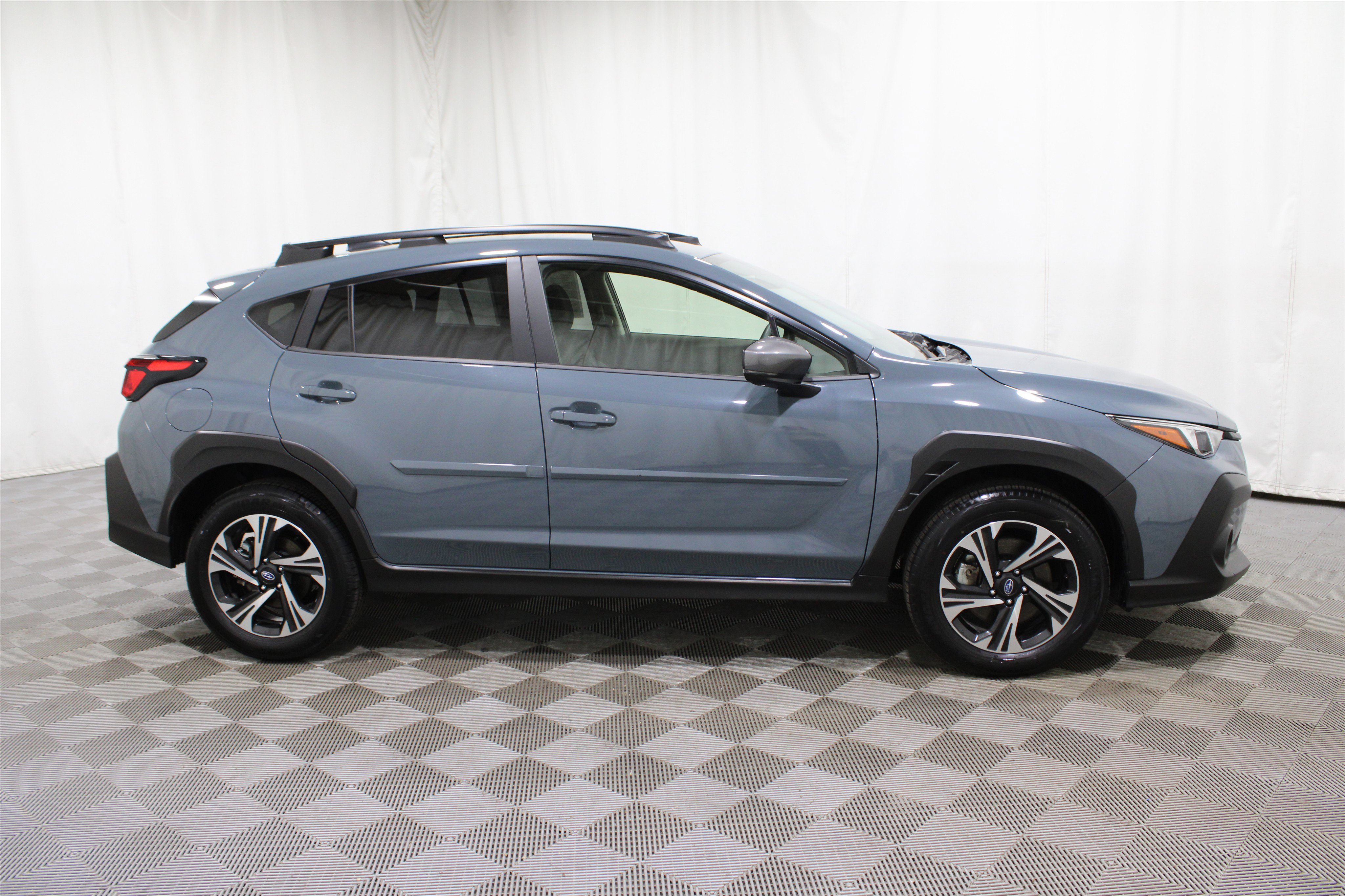 Used 2025 Subaru Crosstrek 2.0i Premium image 29