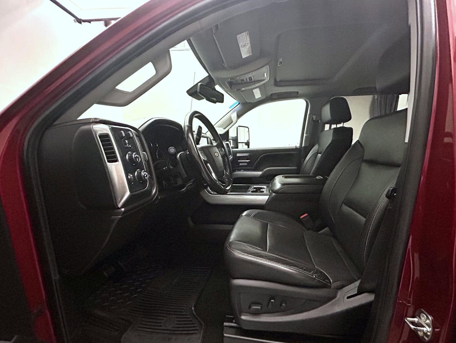 Used 2018 Chevrolet Silverado 2500 LTZ w/ Duramax Plus Package AWD/4WD image 10