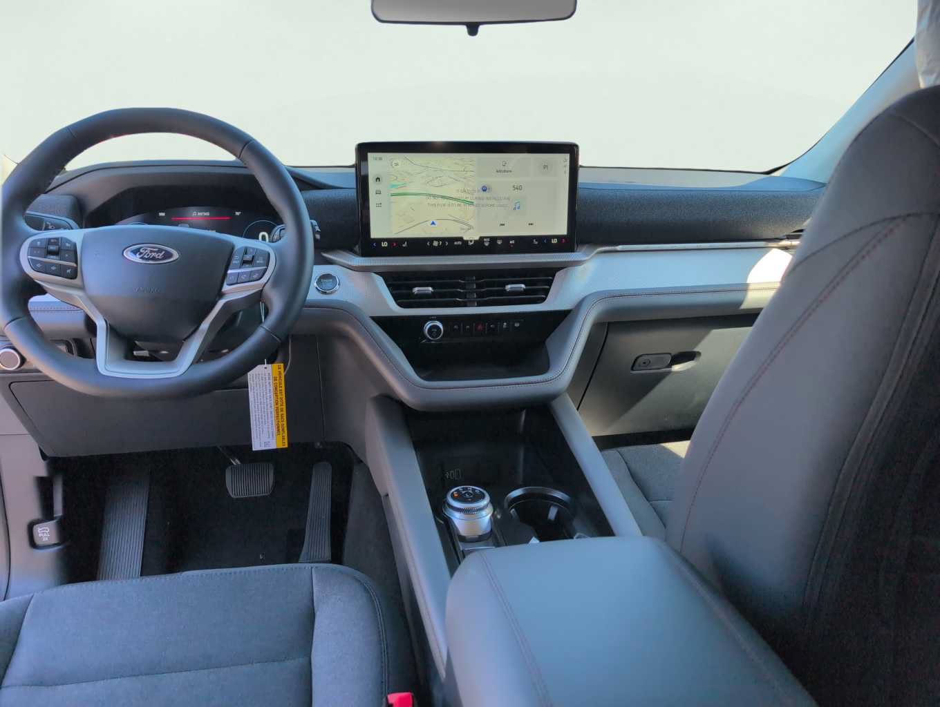 New 2026 Ford Explorer Active RWD image 5