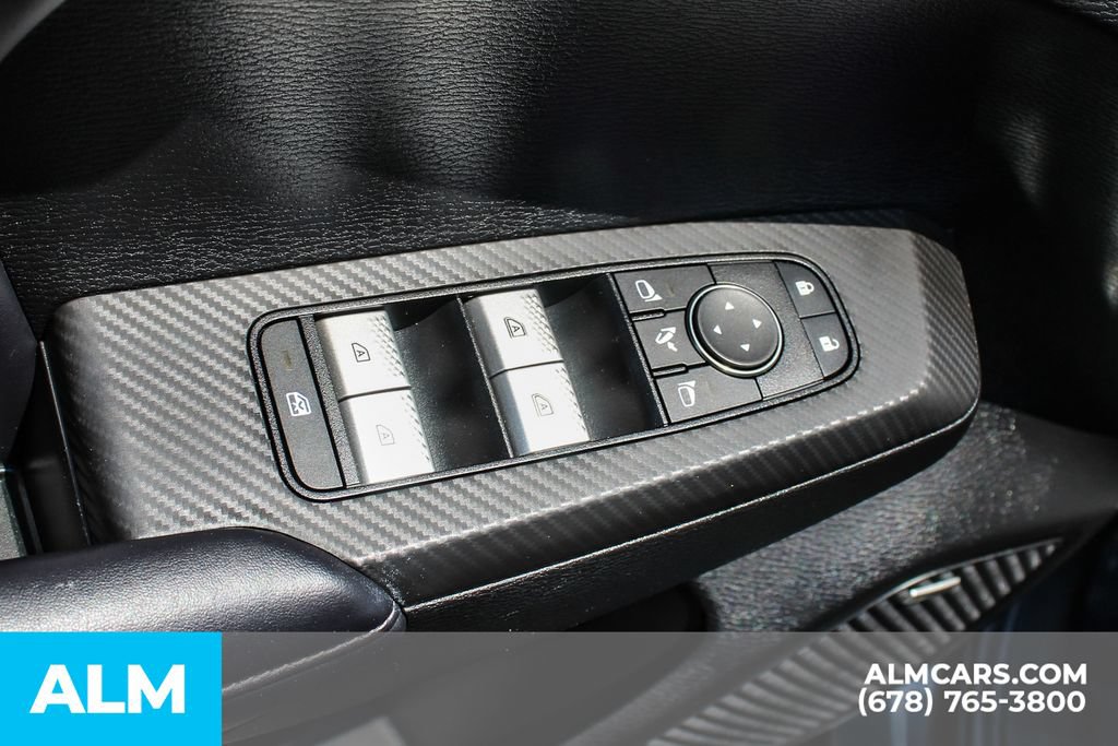 Used 2025 Mitsubishi Outlander SE FWD image 37