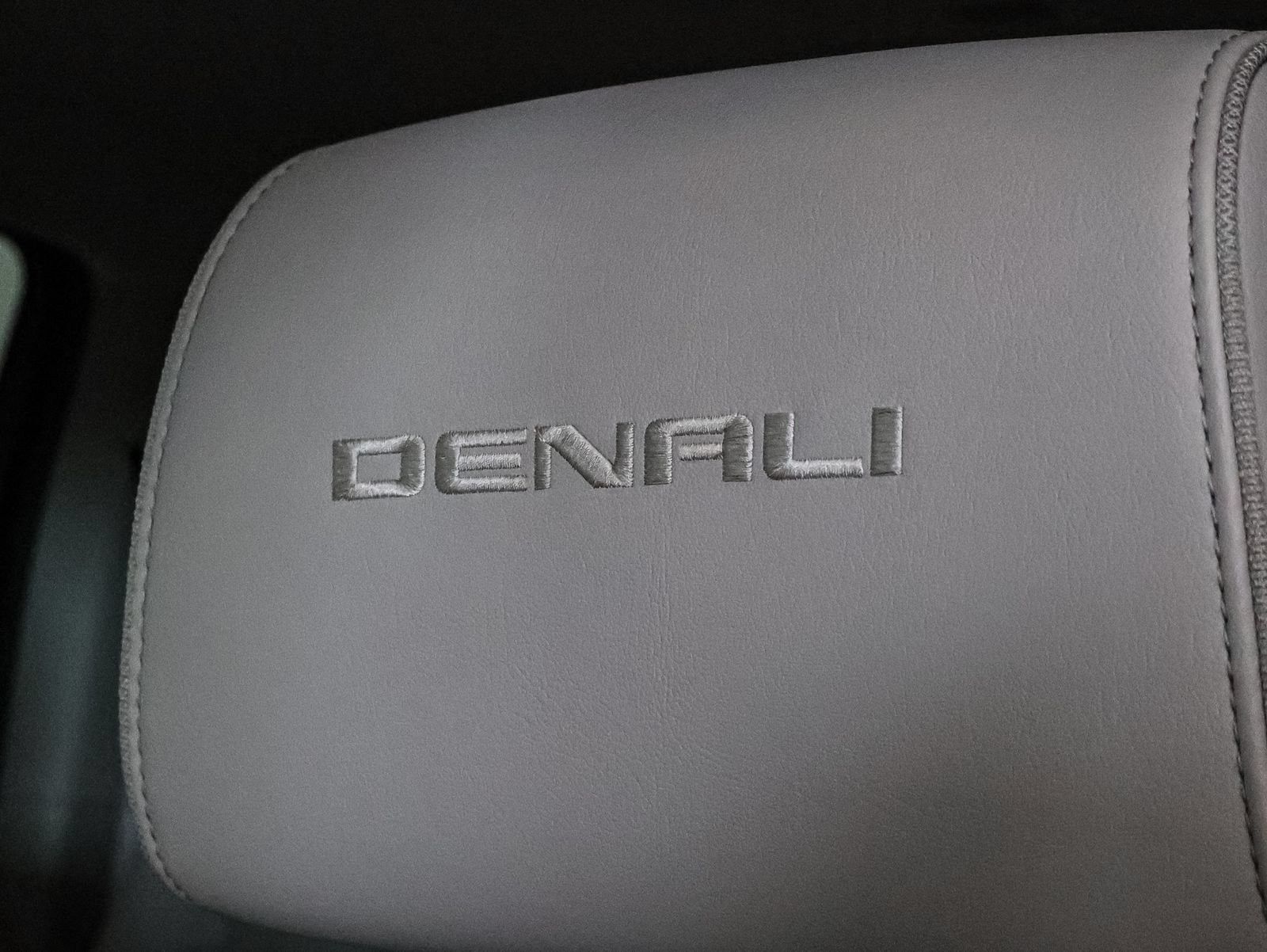 Used 2016 GMC Yukon XL Denali AWD/4WD image 22