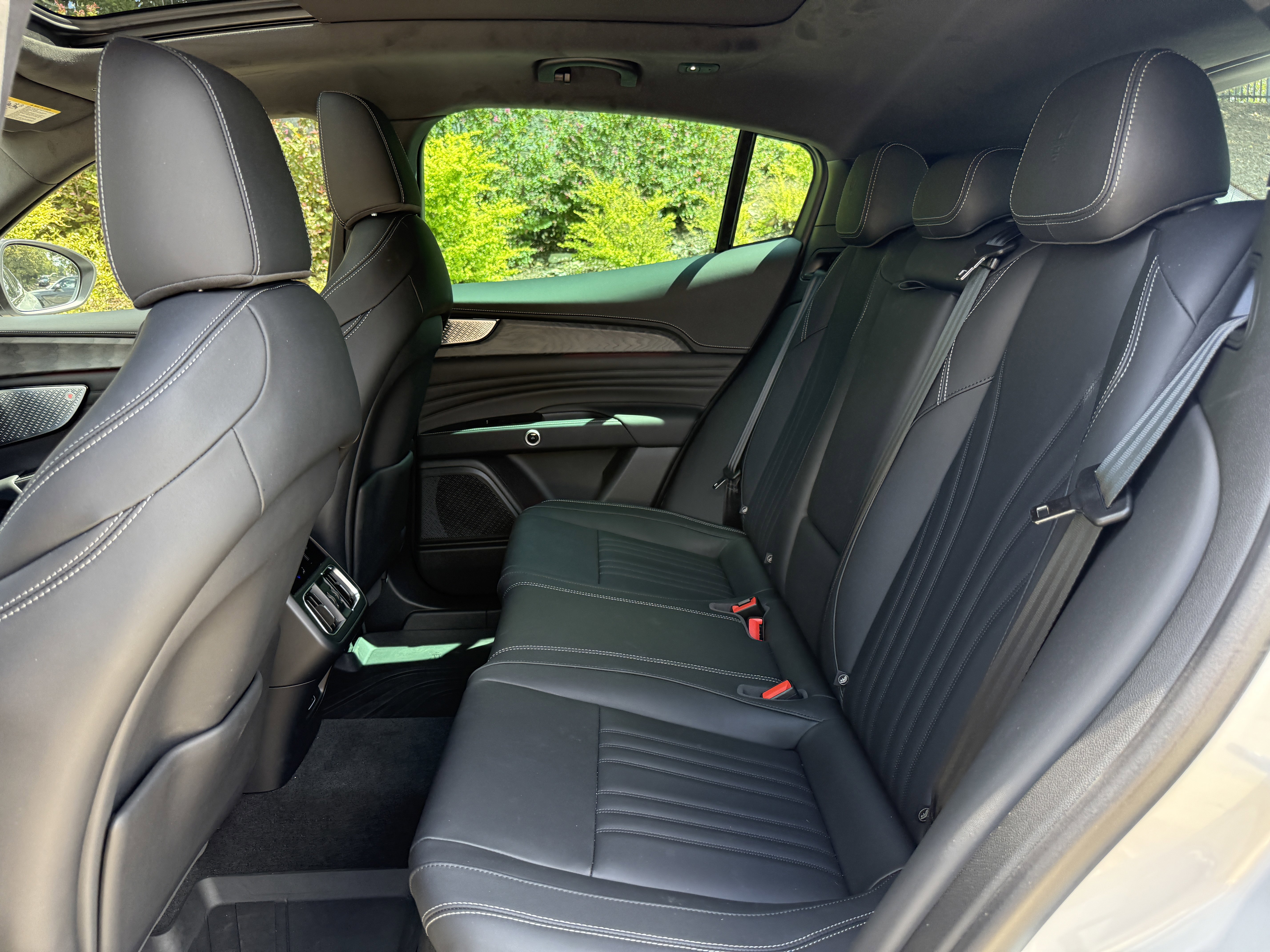 Certified 2025 Maserati Grecale Modena image 29