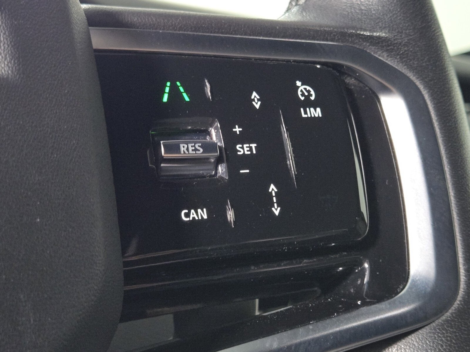 Used 2023 Land Rover Discovery Sport S R-Dynamic image 24