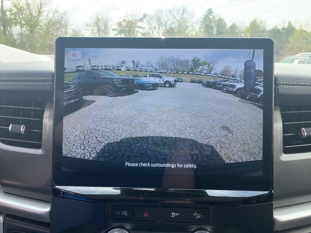 Used 2024 Ford Expedition XLT image 31